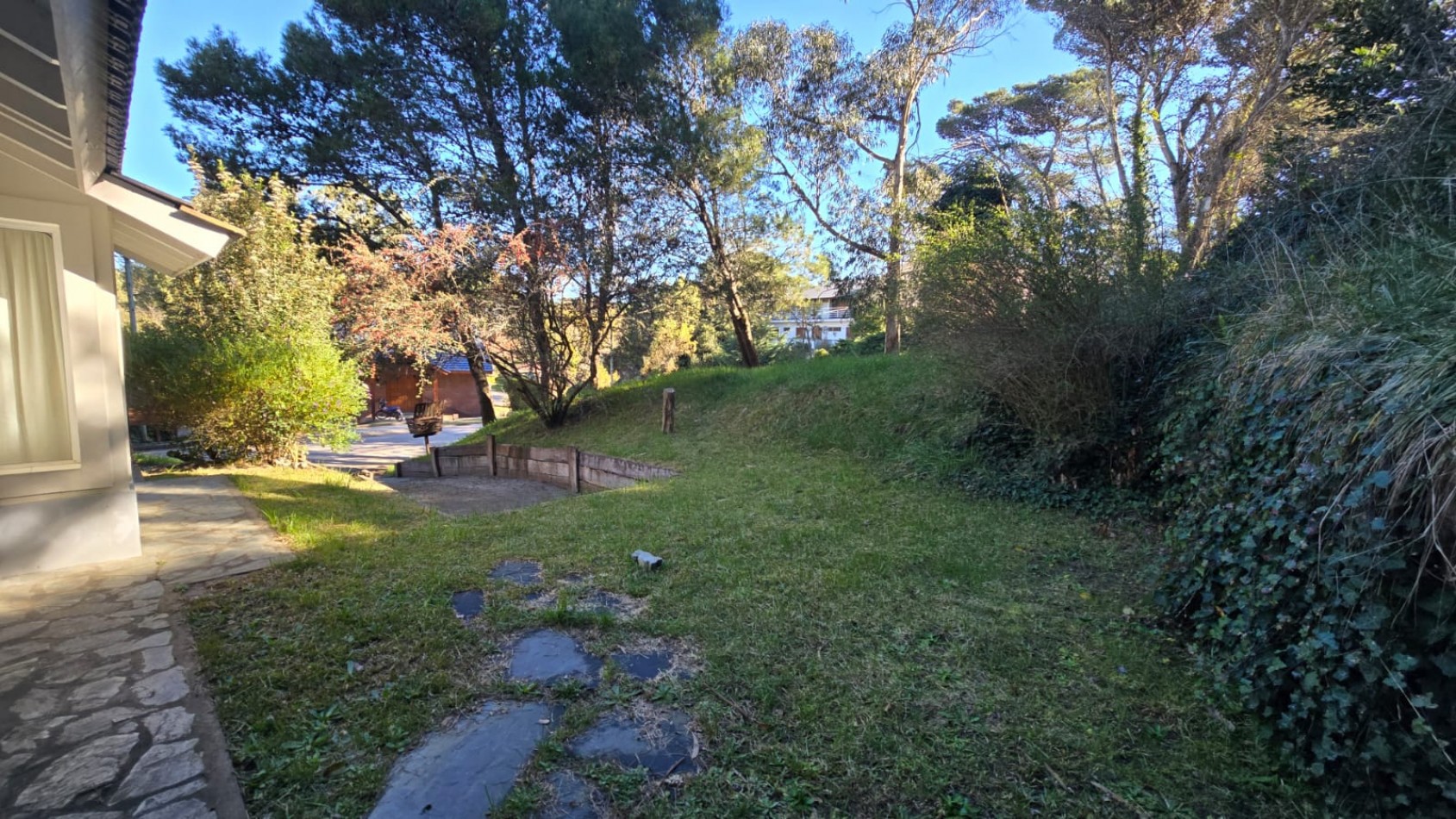 Casa de 4 ambientes en Pinamar