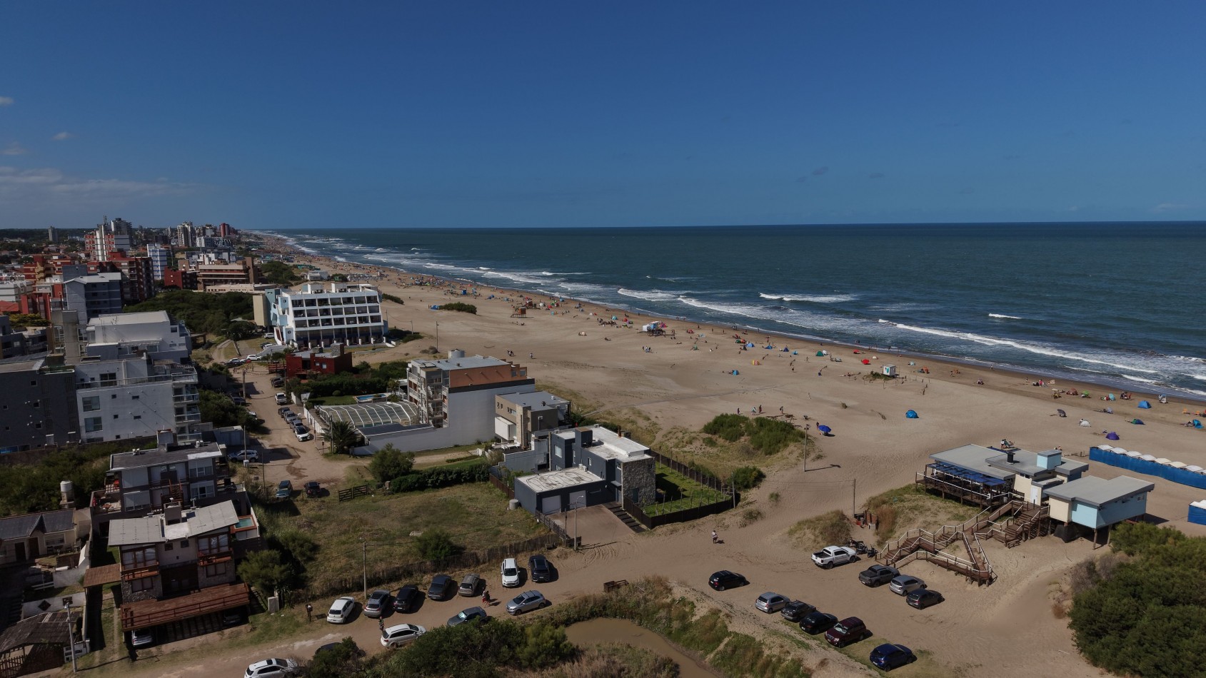 IMPORTANTE FRACCION FRENTE AL MAR - VILLA GESELL