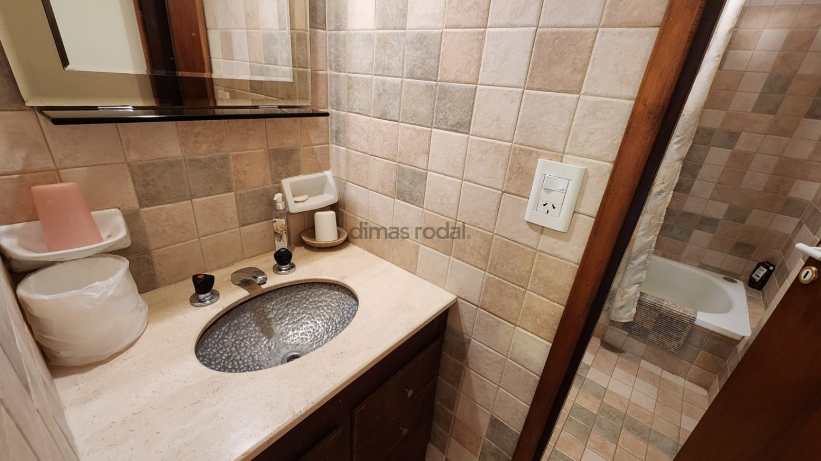 VENTA - Pinamar - Departamento de 3 ambientes Zona Centro