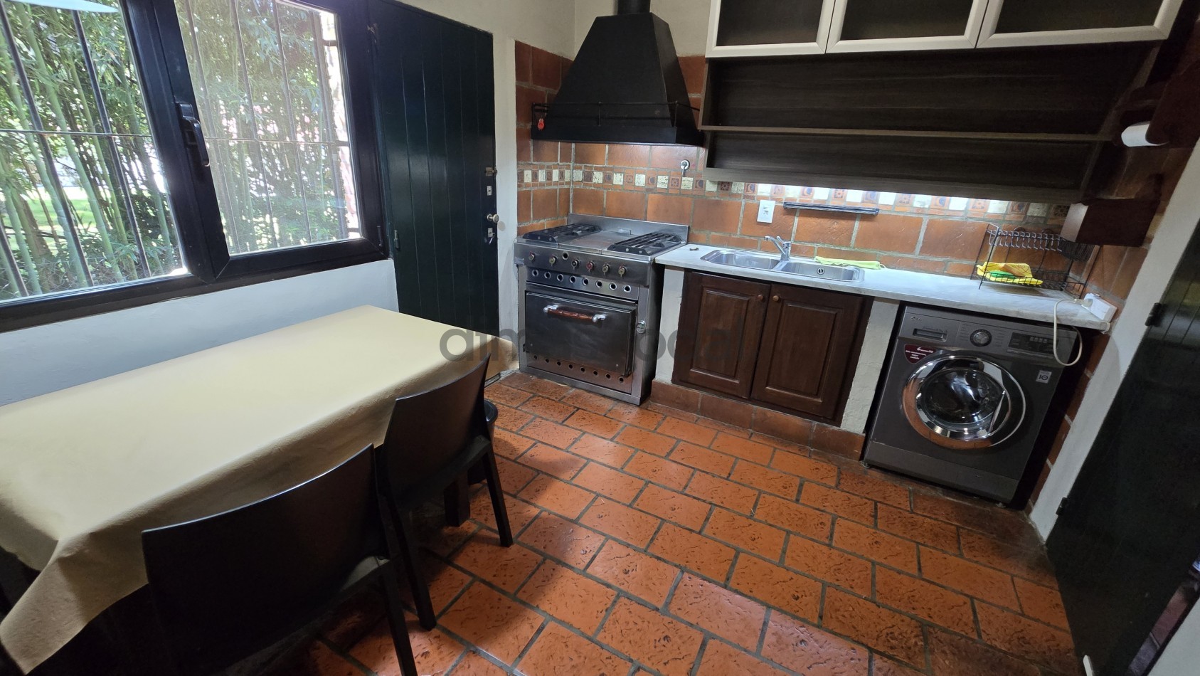 EN VENTA - PINAMAR - CASA 3 DORMITORIOS FINANCIACION