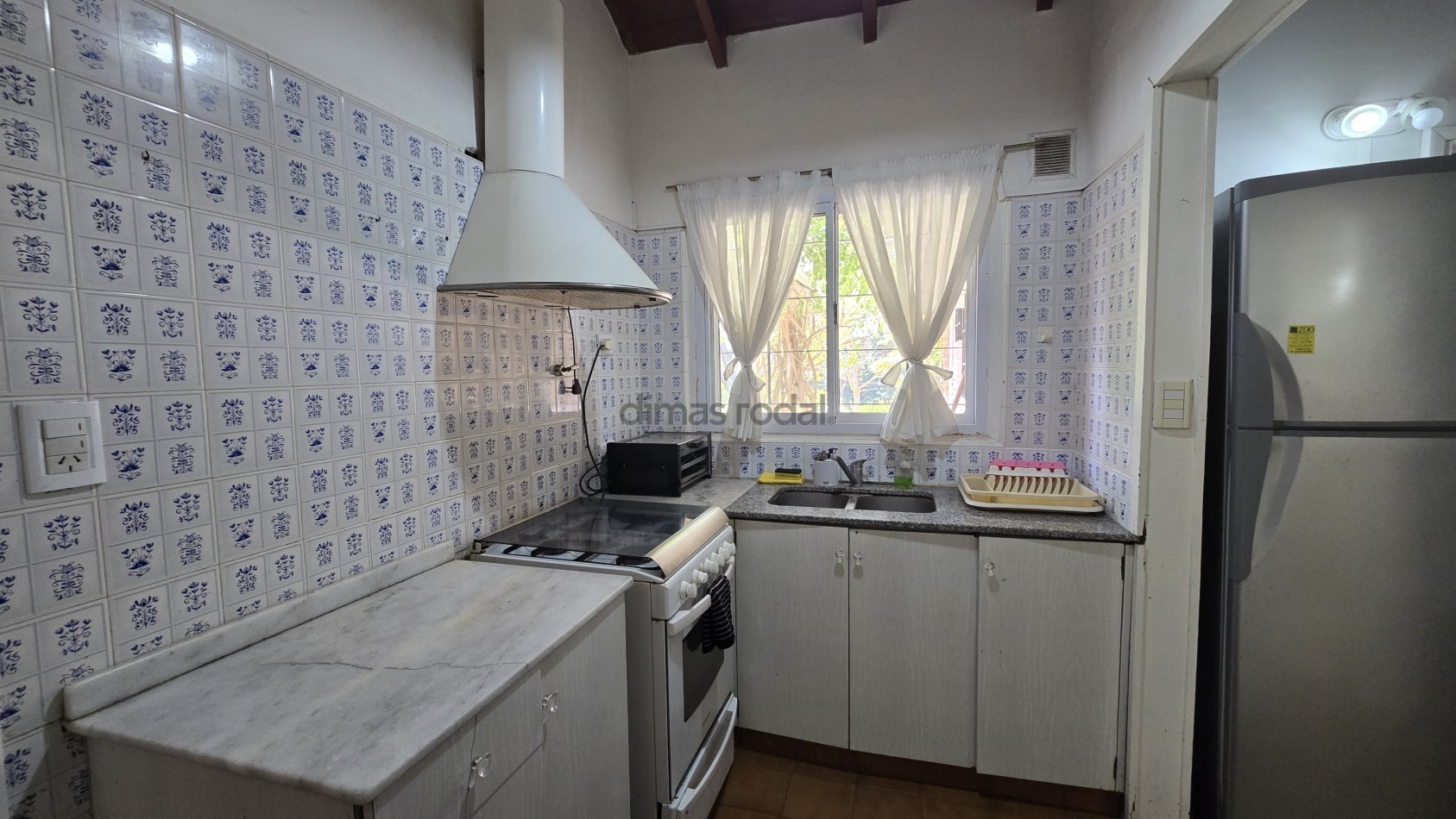 EN VENTA - PINAMAR - CASA ZONA PLAYA